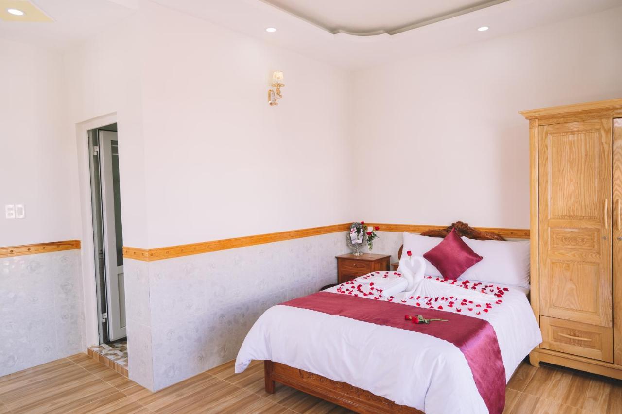ANA Hotel Đà Lạt Esterno foto