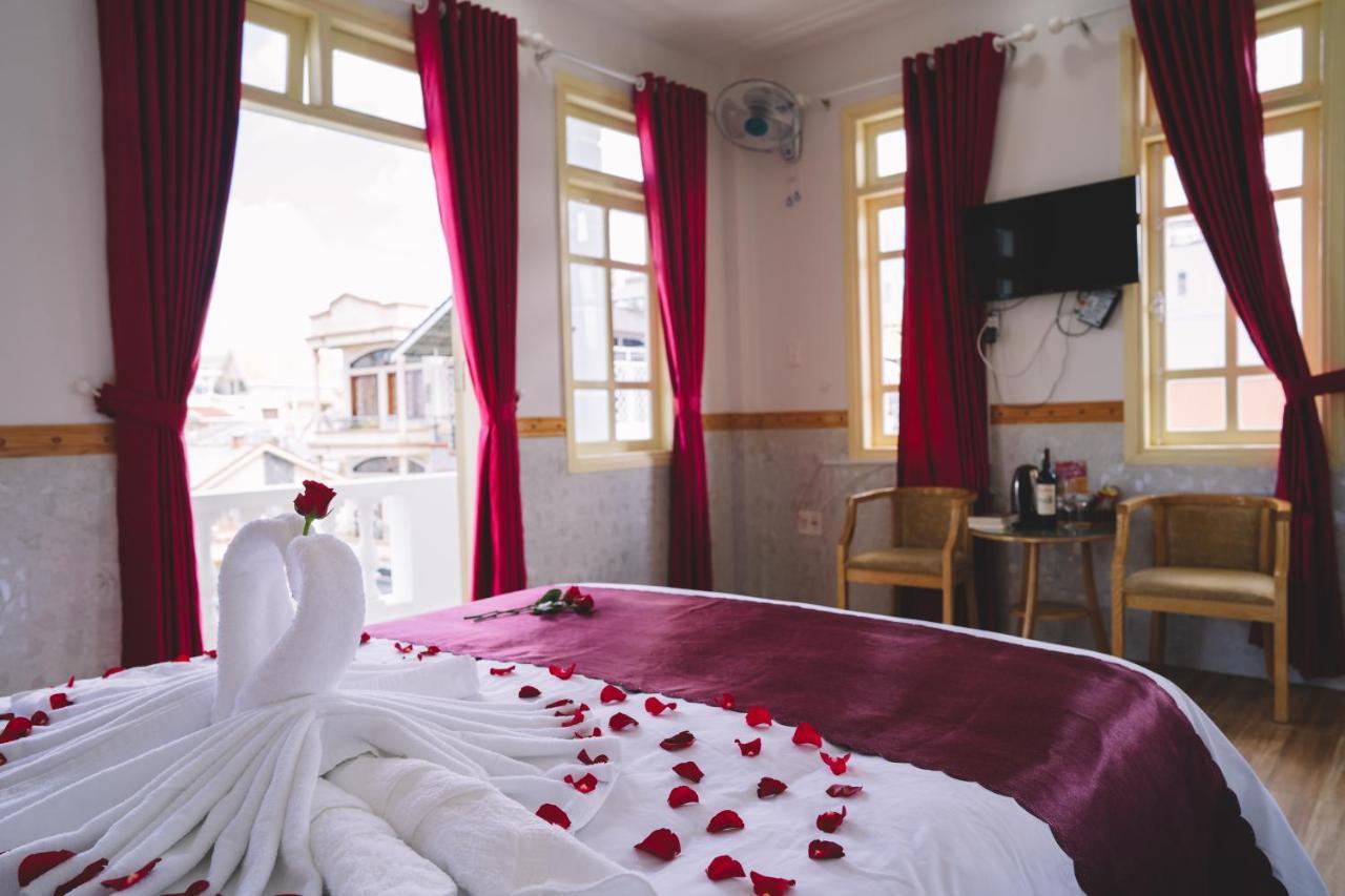 ANA Hotel Đà Lạt Esterno foto